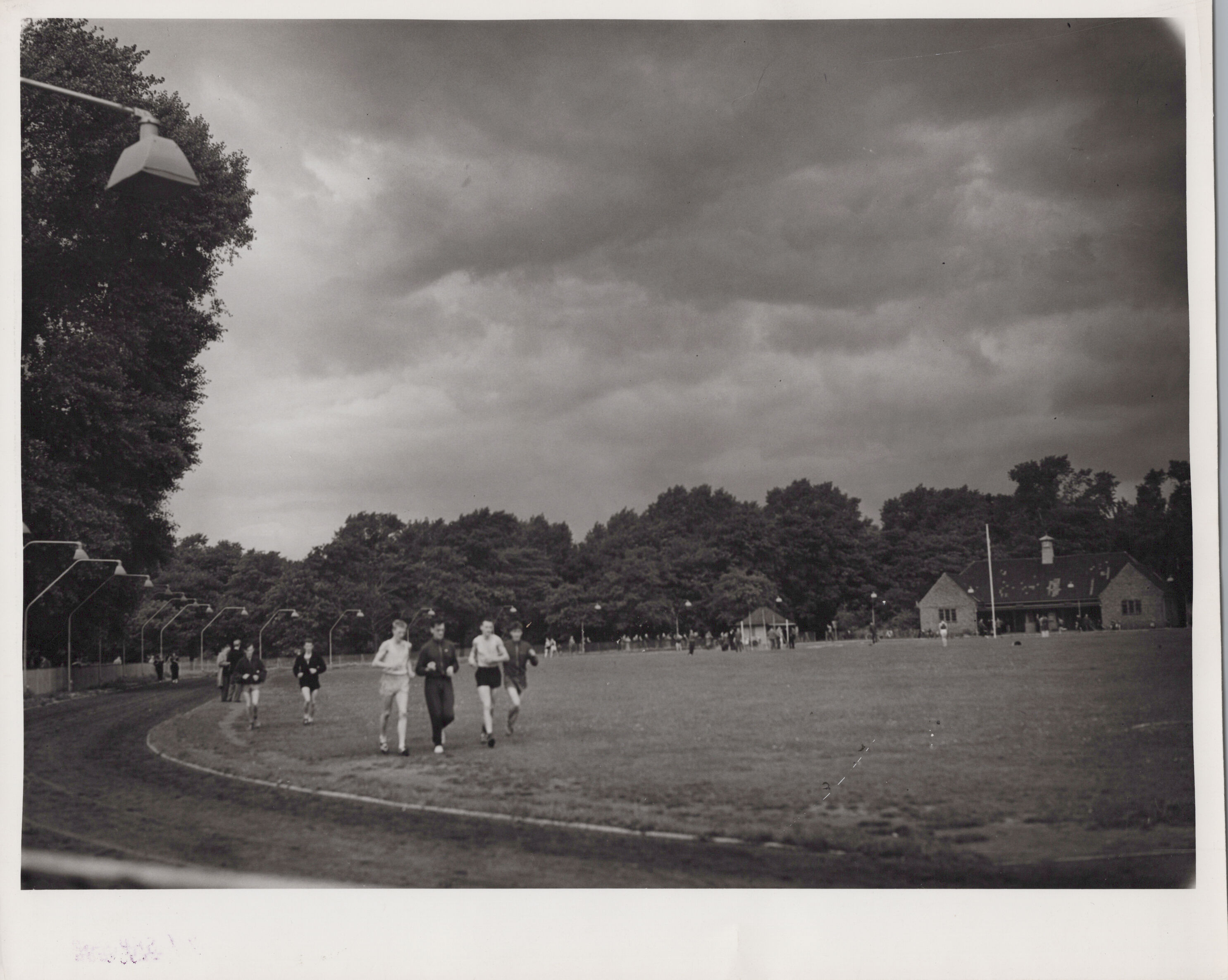 Running track, Tooting Bec Common