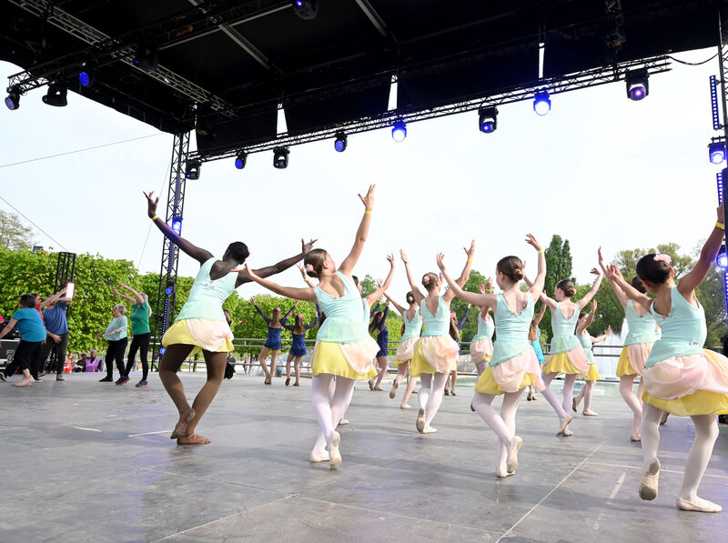 Image of dancers on stage at Strictly Wandsworth in Battersea Park