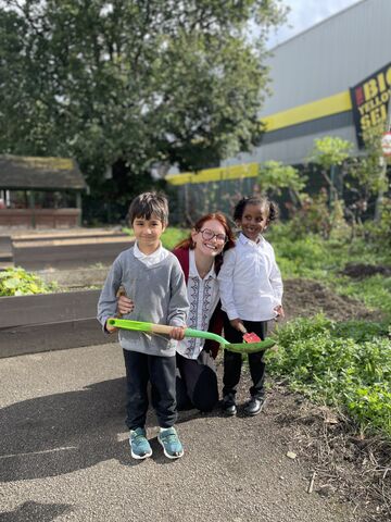 Griffin Primary School Garden Competition