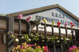 rose sign with flowers decorated