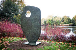 Barbara Hepworth's 'Single Form: Memorial' in Battersea Park