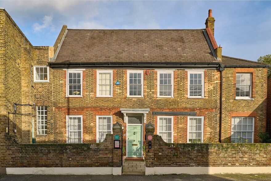Photograph of the front of Wentworth House, WIP Space
