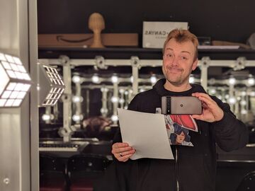 Bryan Stoops, Backstage
