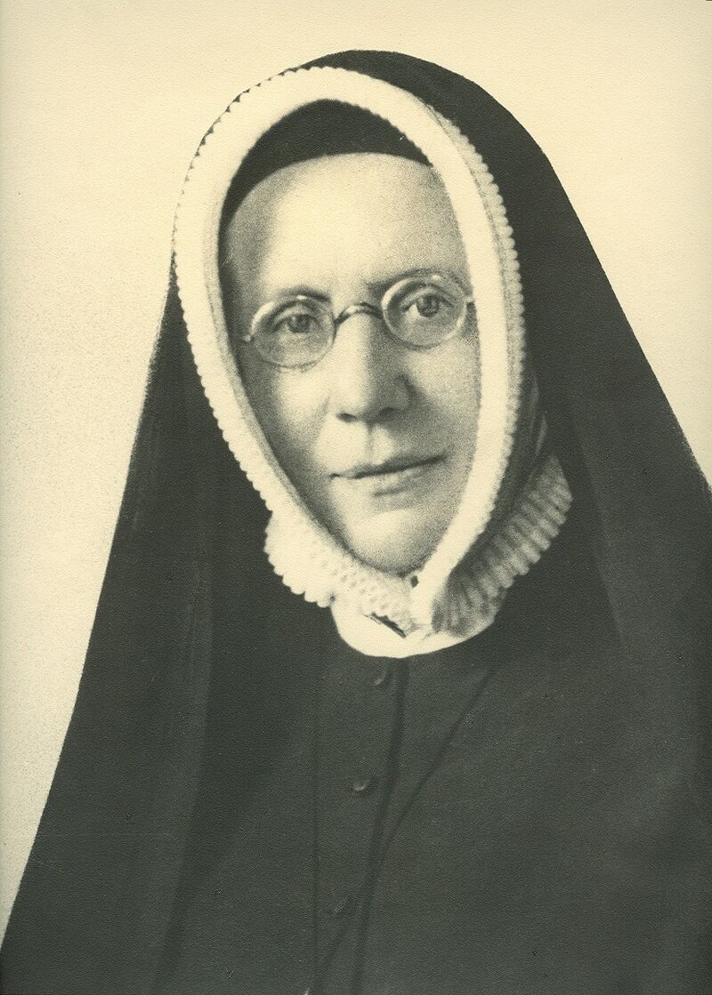 Photographic portrait of Janet Erskine Stuart wearing her habit