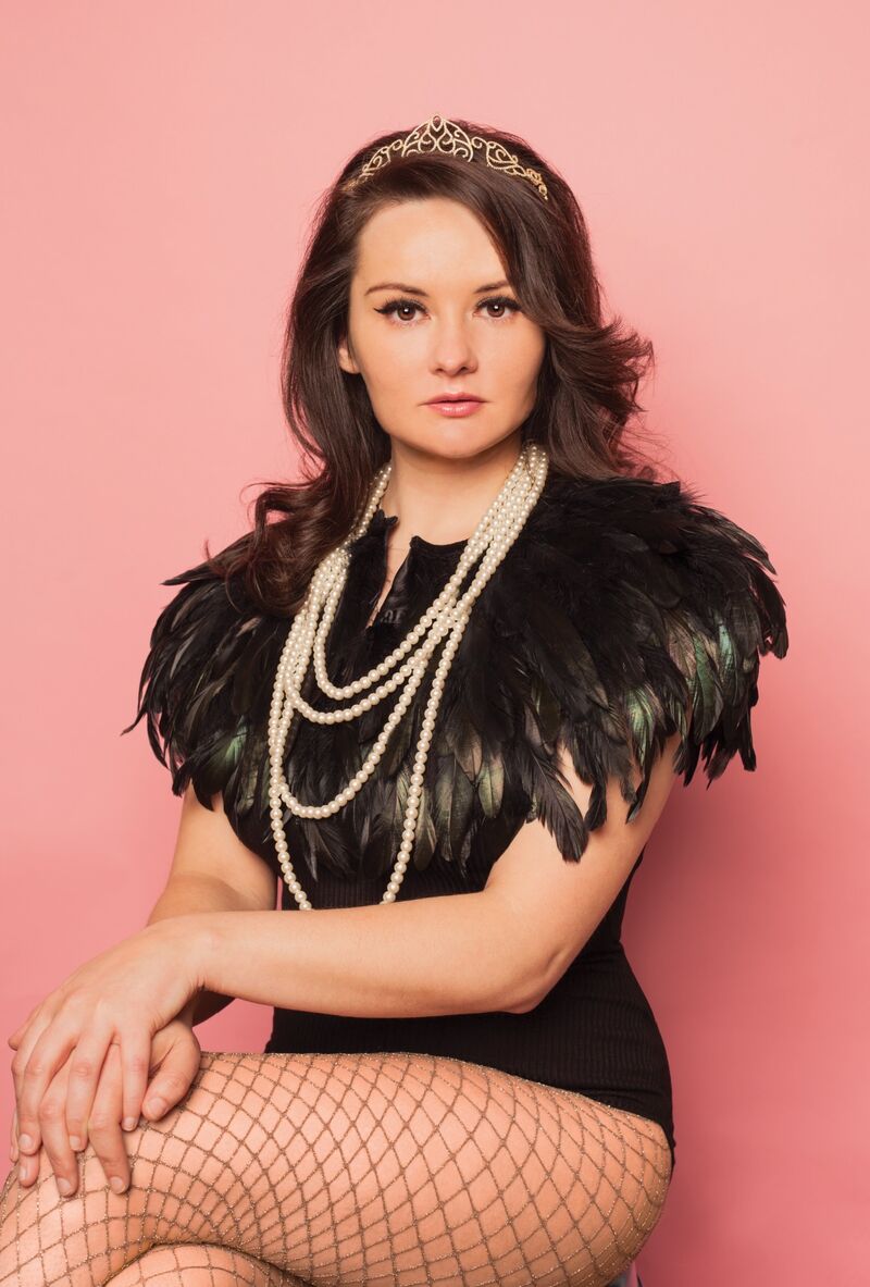 Rachel in feathers