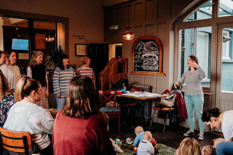 Crib Notes Choir rehearsal